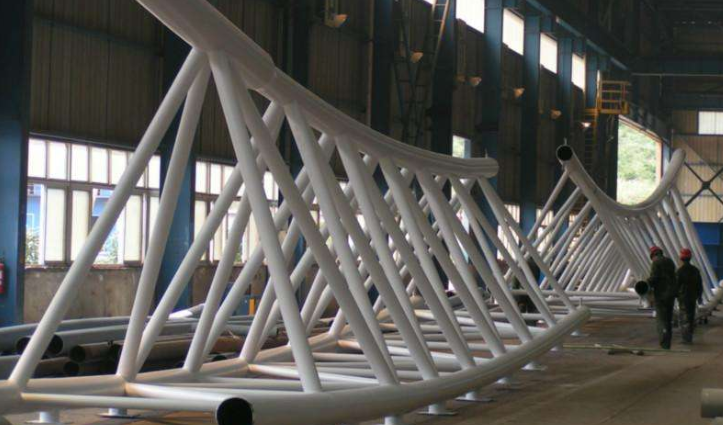 吉安管廊钢结构与桁架结构的管道支架应该如何区分